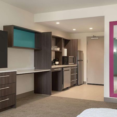 Home2 Suites By Hilton Woodland Hills Лос-Анджелес Экстерьер фото