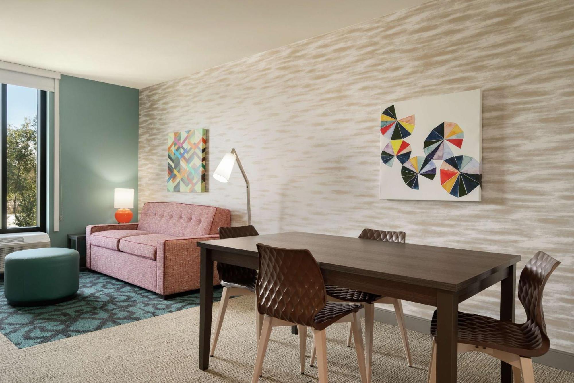Home2 Suites By Hilton Woodland Hills Лос-Анджелес Экстерьер фото