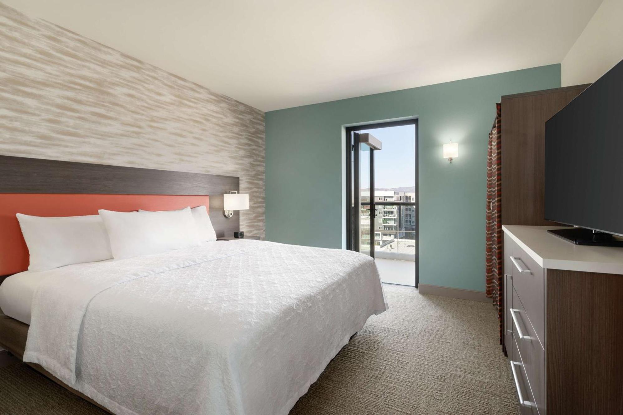 Home2 Suites By Hilton Woodland Hills Лос-Анджелес Экстерьер фото